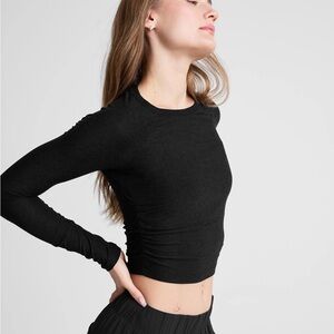 Beyond Yoga Black Long Sleeve Crop Top